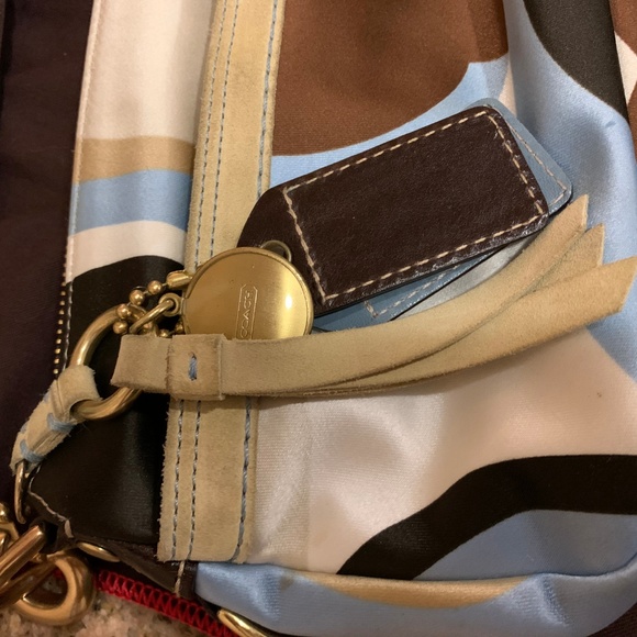 Coach Hamptons Weekend Scarf Print Bag, 10104 - Picture 4 of 7